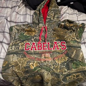 Ladies cabela’s camo sweatshirt